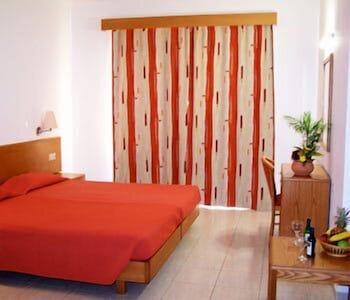 Ziakis Aparthotel