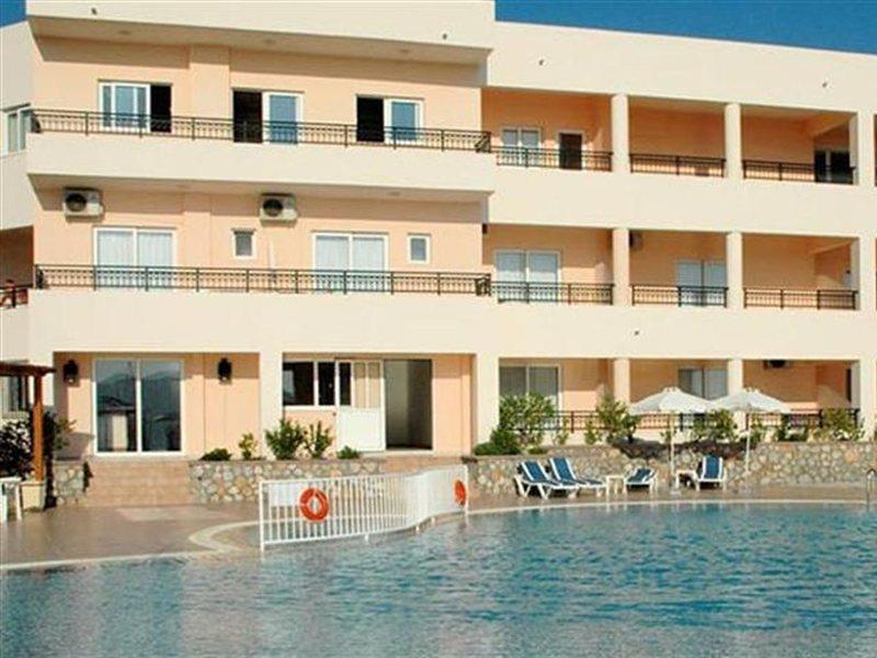 Ziakis Aparthotel 4*