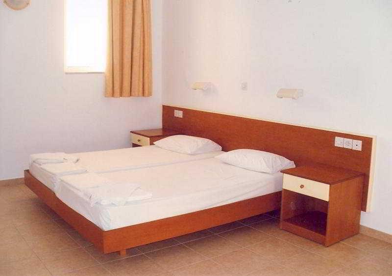 Aparthotel Ziakis 4*