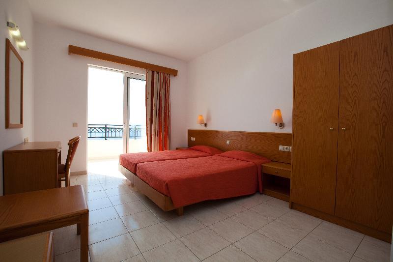 Aparthotel Ziakis 4*