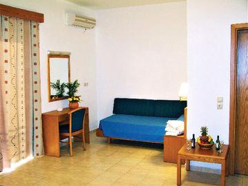 Ziakis 4* Pefki